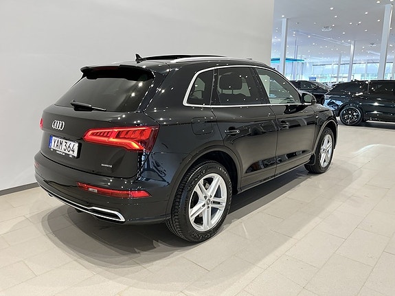 Audi Q5 4 of 16