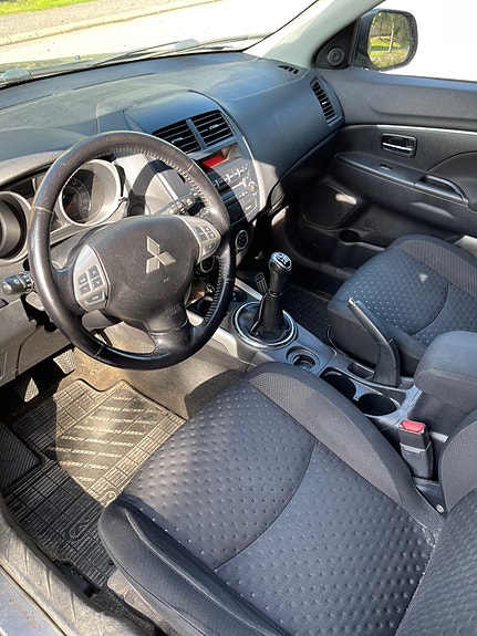 Mitsubishi ASX 7 of 7