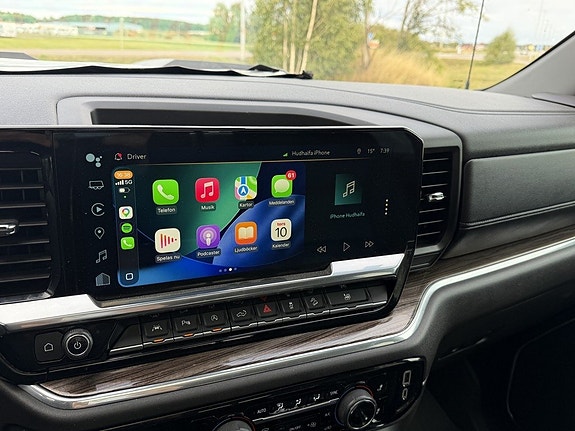 Chevrolet Silverado 1500 14 of 18