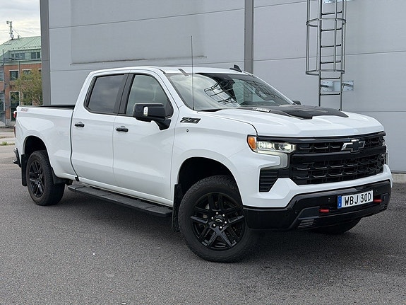 Chevrolet Silverado 1500 6 of 18