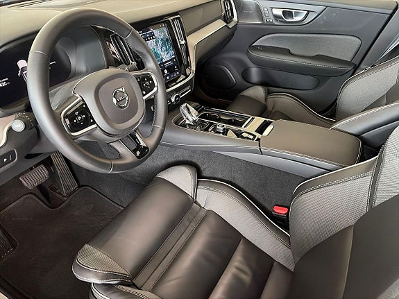 Volvo S60 9 of 20