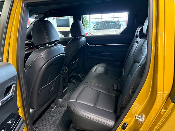 KGM Musso EV 11 of 16