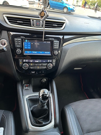 Nissan Qashqai 4 of 4