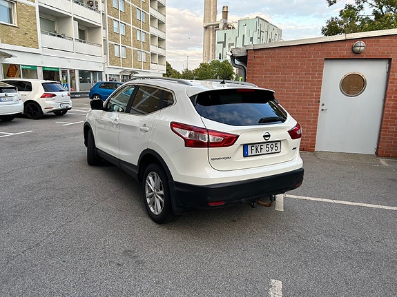 Nissan Qashqai 2 of 4