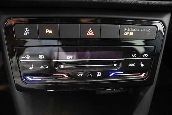 Volkswagen T-Cross 11 of 15