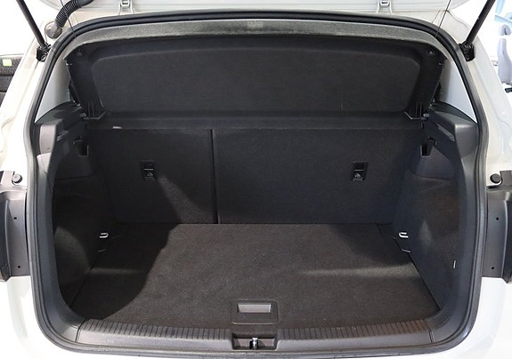 Volkswagen T-Cross 4 of 15