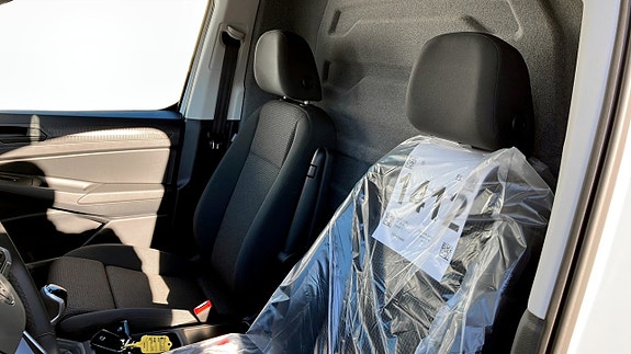 Volkswagen Caddy 8 of 12