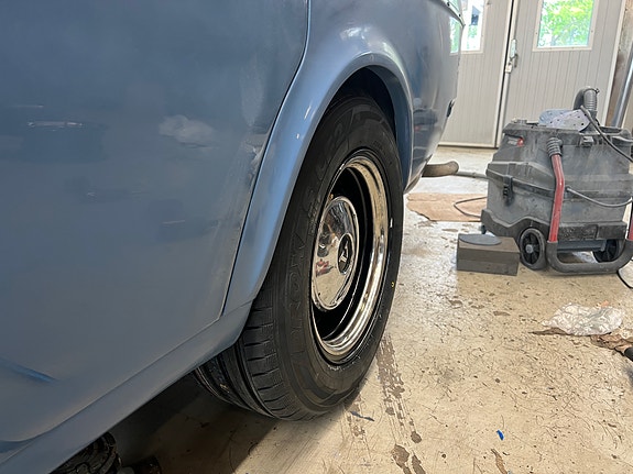 Volvo 244 9 of 13