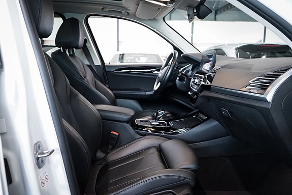BMW X3 25 of 29