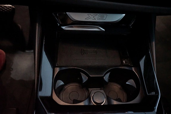 BMW X3 18 of 29