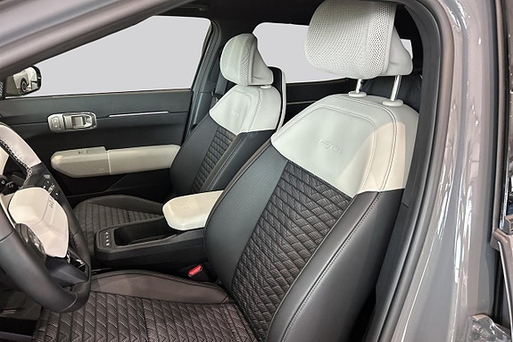 Kia EV4 9 of 14