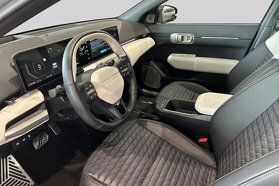 Kia EV4 8 of 14