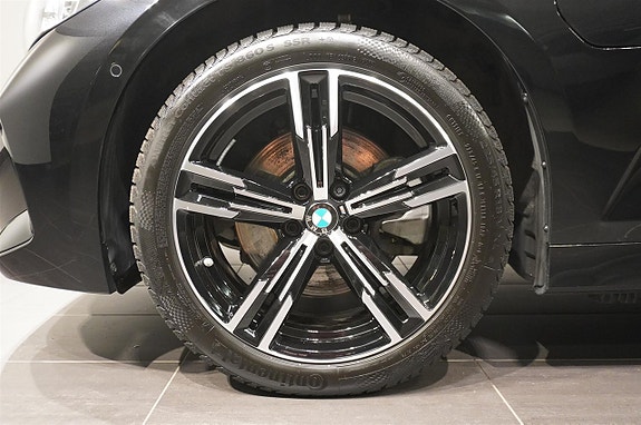 BMW 330e 7 of 17