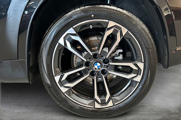 BMW X1 14 of 18