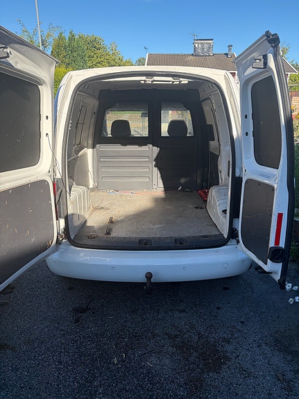 Volkswagen Caddy 3 of 9