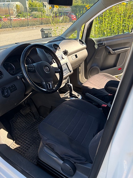 Volkswagen Caddy 9 of 9
