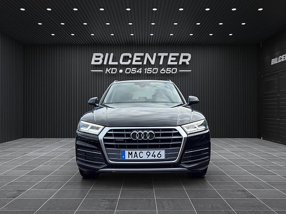 Audi Q5 2 of 20