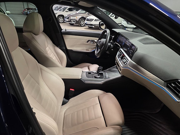 BMW 330e 8 of 17