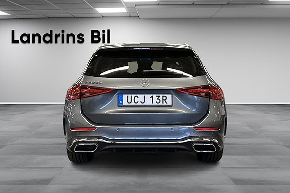 Mercedes-Benz C300 5 of 20