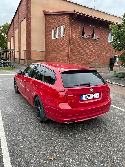 BMW 316i 3 of 17