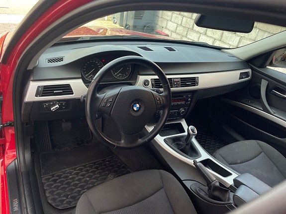 BMW 316i 6 of 17
