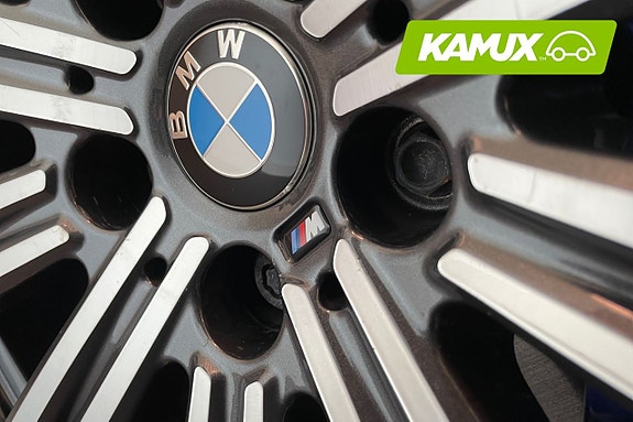 BMW 330i 20 of 24