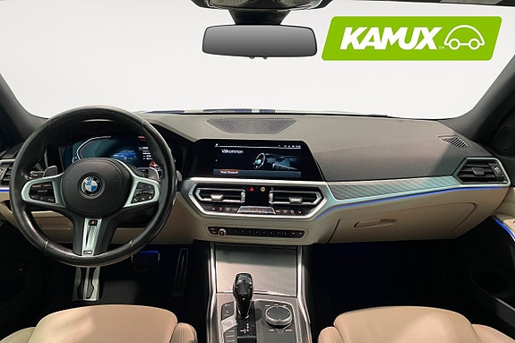 BMW 330i 9 of 24