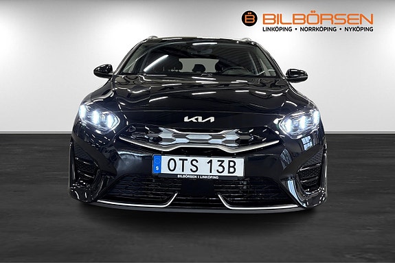 Kia Ceed 2 of 14