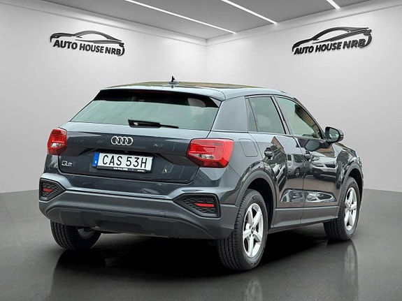 Audi Q2 10 of 24