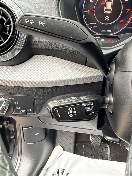 Audi Q2 19 of 24