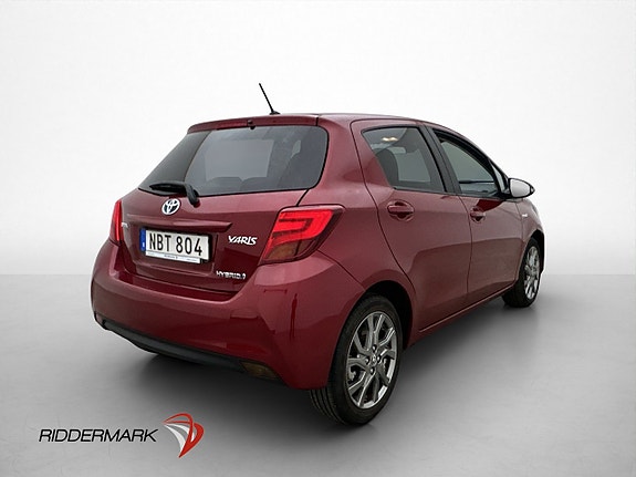 Toyota Yaris 8 of 26
