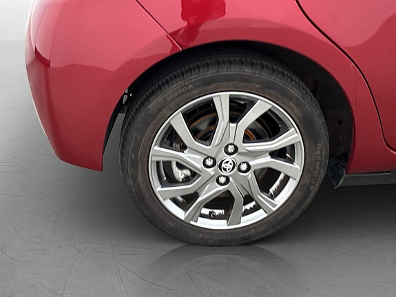 Toyota Yaris 25 of 26