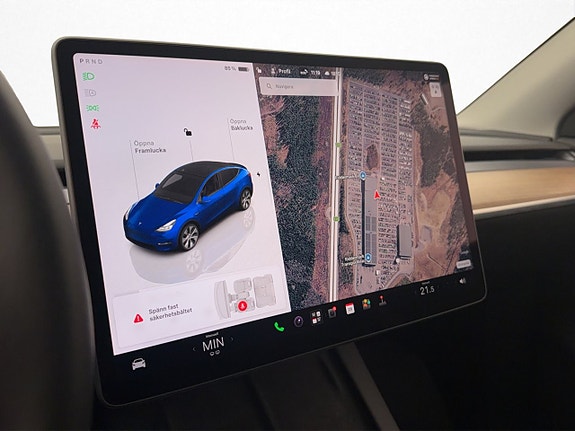 Tesla Model Y 20 of 30