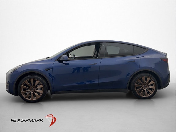 Tesla Model Y 5 of 30