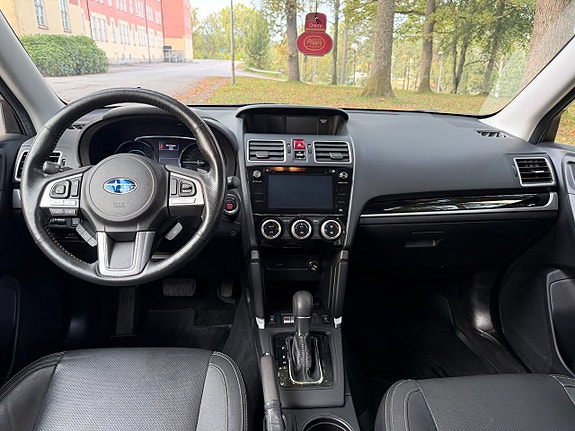 Subaru Forester 7 of 16