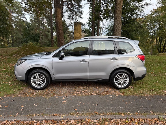 Subaru Forester 4 of 16