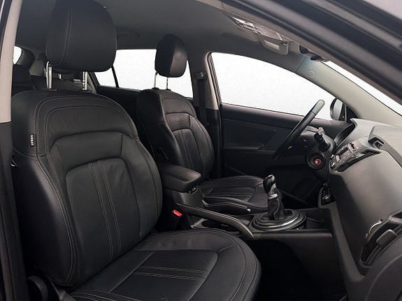 Kia Sportage 24 of 30