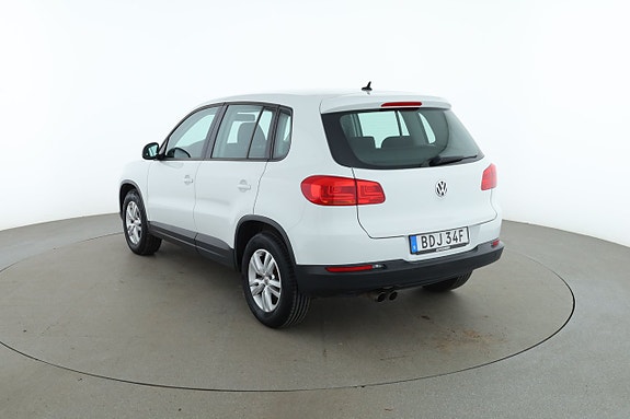 Volkswagen Tiguan 3 of 30