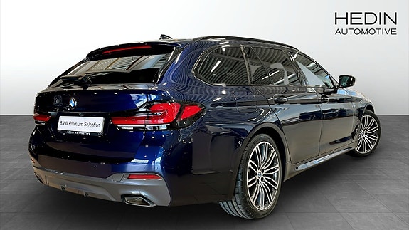 BMW 520d 2 of 13