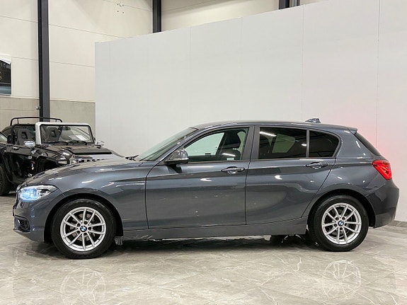 BMW 118i 8 of 23