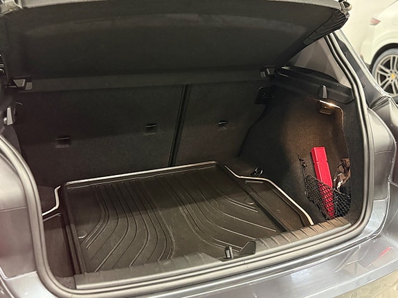 BMW 118i 23 of 23