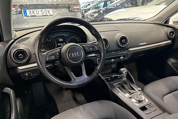 Audi A3 10 of 23