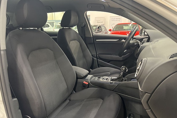 Audi A3 19 of 23