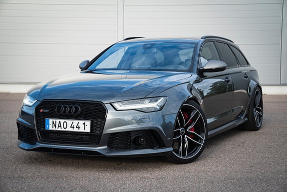 Audi RS6 2 of 30