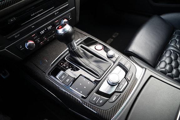 Audi RS6 25 of 30