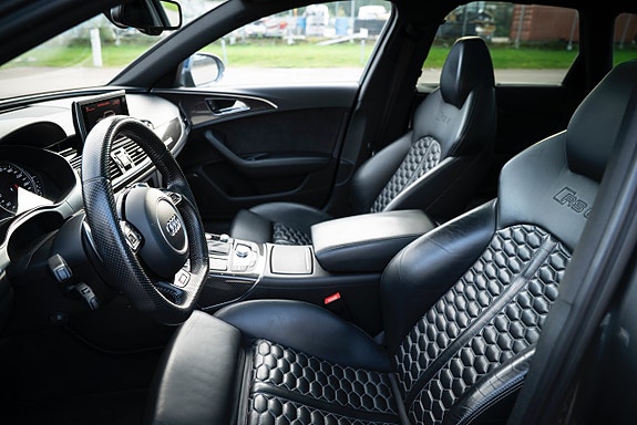 Audi RS6 24 of 30