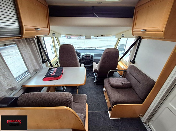 Hymer BC 664 * B-Kort * 5 Sovplatser * AC 3 of 12