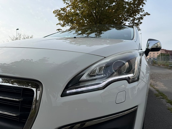 Peugeot 3008 9 of 15