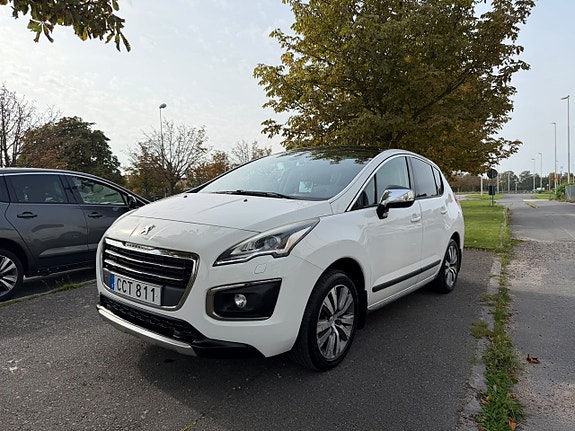 Peugeot 3008 2 of 15