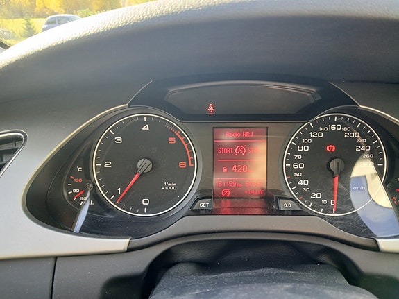 Audi A4 allroad 4 of 6